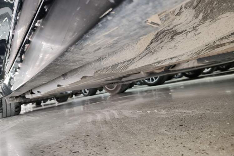 Used Cadillac CT5 2024 28T Luxury Pro Trim Right Side Sill