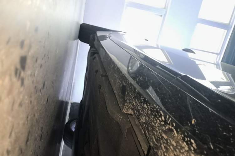 Used Cadillac CT5 2024 28T Luxury Pro Trim Right Side Sill
