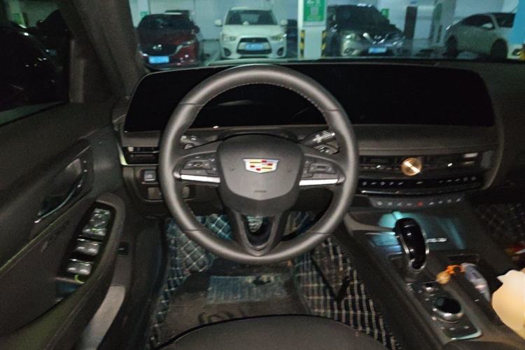 Used Cadillac CT5 2024 28T Prestige Edition Steering Wheel