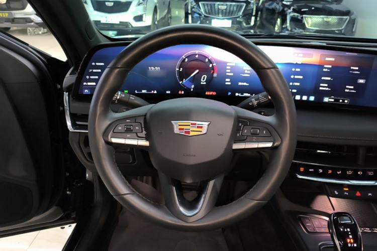 Used Cadillac CT5 2024 28T Luxury Pro Trim Steering Wheel