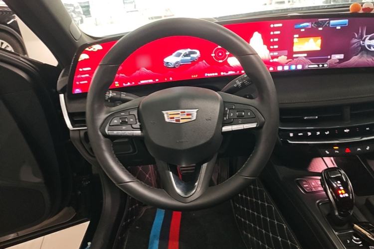 Used Cadillac CT5 2024 28T Luxury Pro Trim Steering Wheel