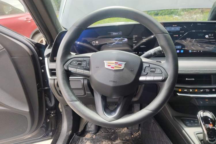 Used Cadillac CT5 2024 28T Luxury Pro Trim Steering Wheel