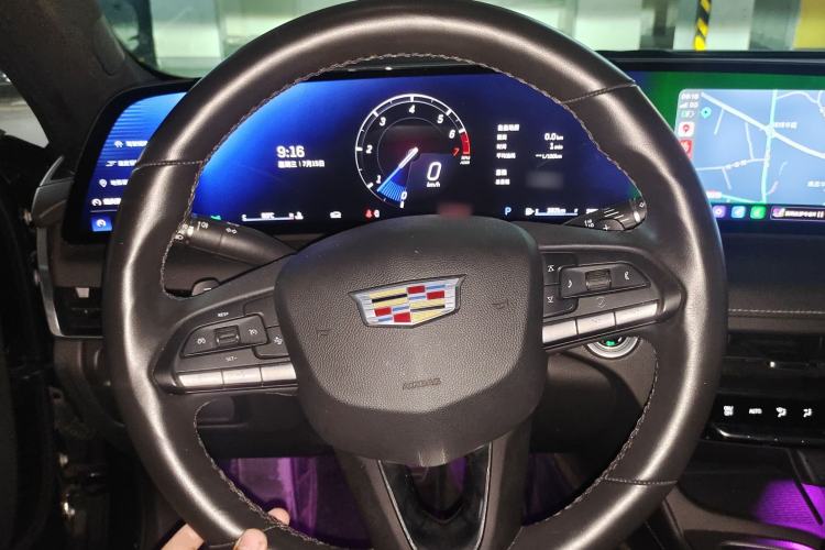Used Cadillac CT5 2024 28T Luxury Pro Trim Steering Wheel