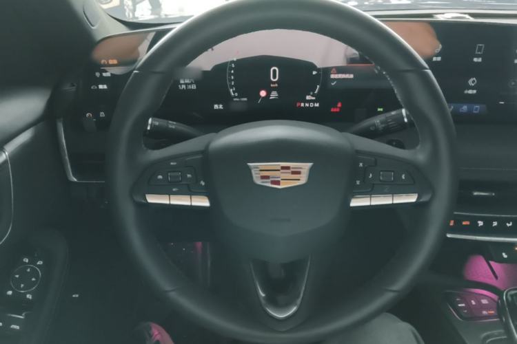 Used Cadillac CT5 2024 28T Luxury Pro Trim Steering Wheel