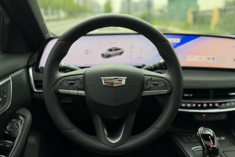Used Cadillac CT5 2024 28T Luxury Pro Trim Steering Wheel