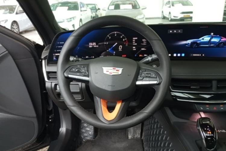 Used Cadillac CT5 2024 28T Luxury Pro Trim Steering Wheel