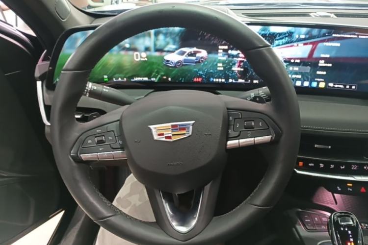 Used Cadillac CT5 2024 28T Luxury Pro Trim Steering Wheel