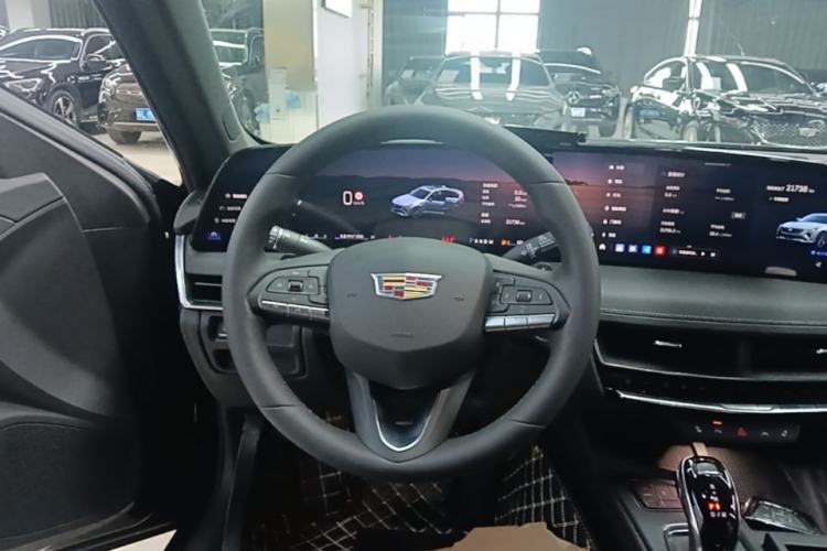 Used Cadillac CT5 2024 28T Luxury Pro Trim Steering Wheel