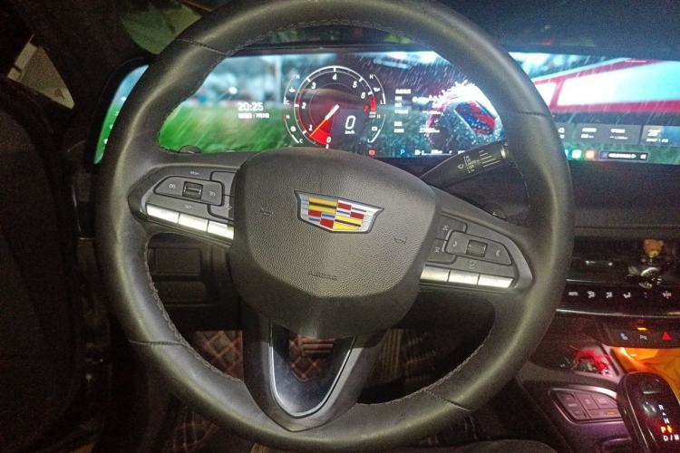 Used Cadillac CT5 2024 28T Luxury Pro Trim Steering Wheel
