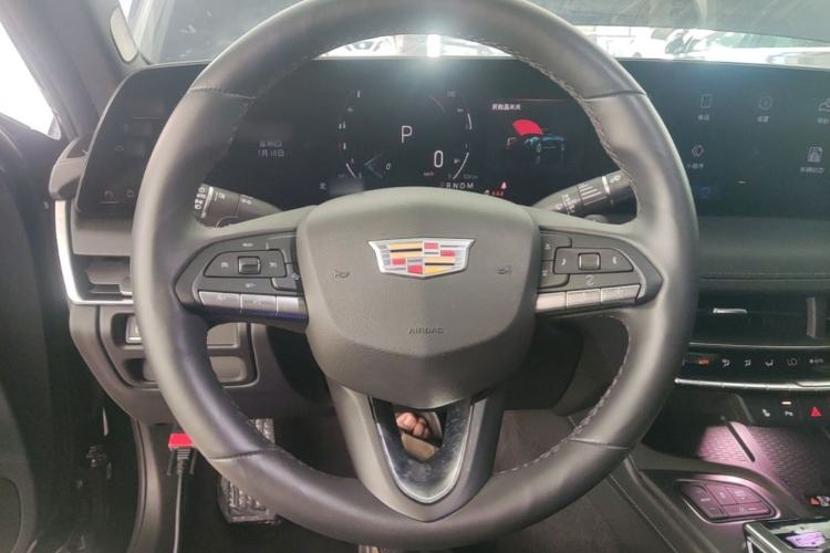 Used Cadillac CT5 2024 28T Luxury Pro Trim Steering Wheel