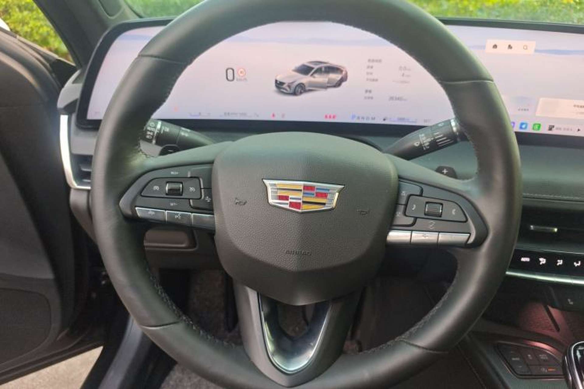 Used Cadillac CT5 2024 28T Luxury Pro Trim Steering Wheel