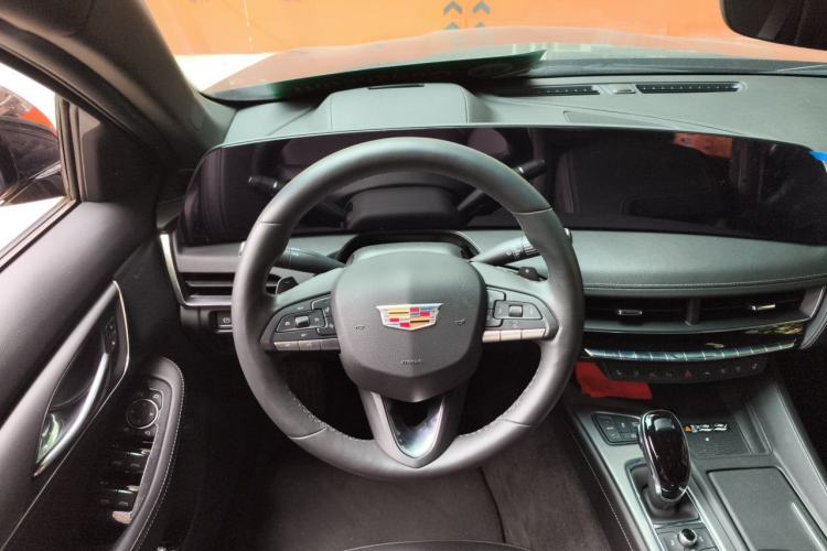 Used Cadillac CT5 2024 28T Prestige Edition Steering Wheel