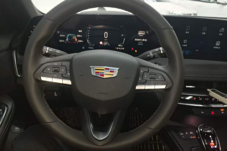 Used Cadillac CT5 2024 28T Luxury Version Steering Wheel