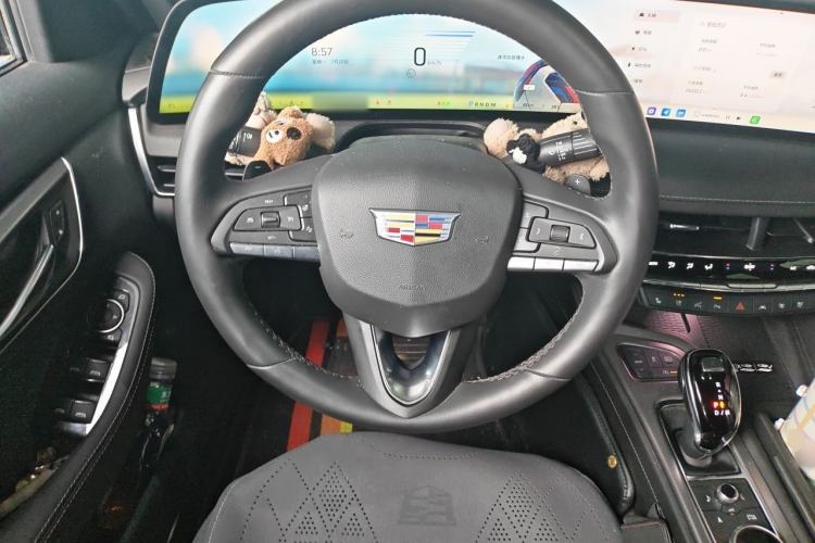 Used Cadillac CT5 2024 28T Prestige Edition Steering Wheel