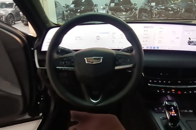 Used Cadillac CT5 2024 28T Prestige Edition Steering Wheel