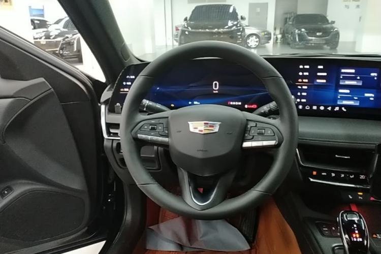 Used Cadillac CT5 2024 28T Luxury Pro Trim Steering Wheel