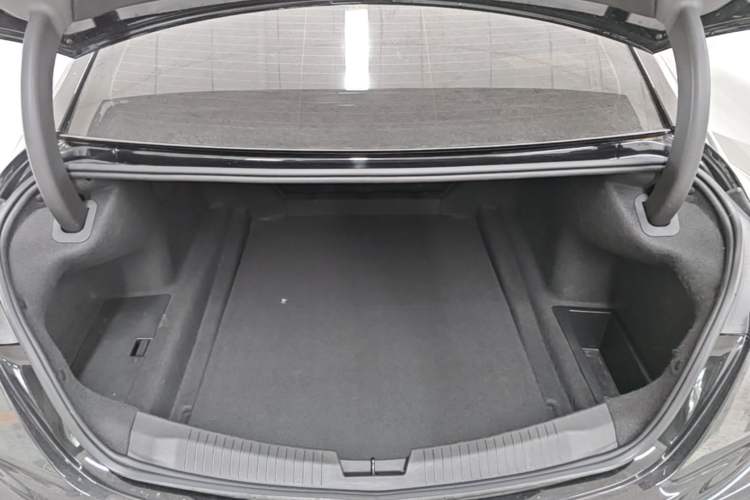 Used Cadillac CT5 2024 28T Luxury Pro Trim Trunk