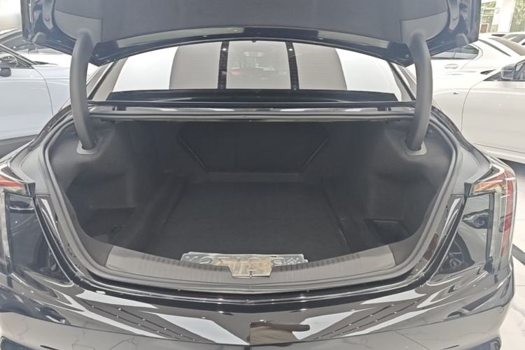 Used Cadillac CT5 2024 28T Prestige Edition Trunk