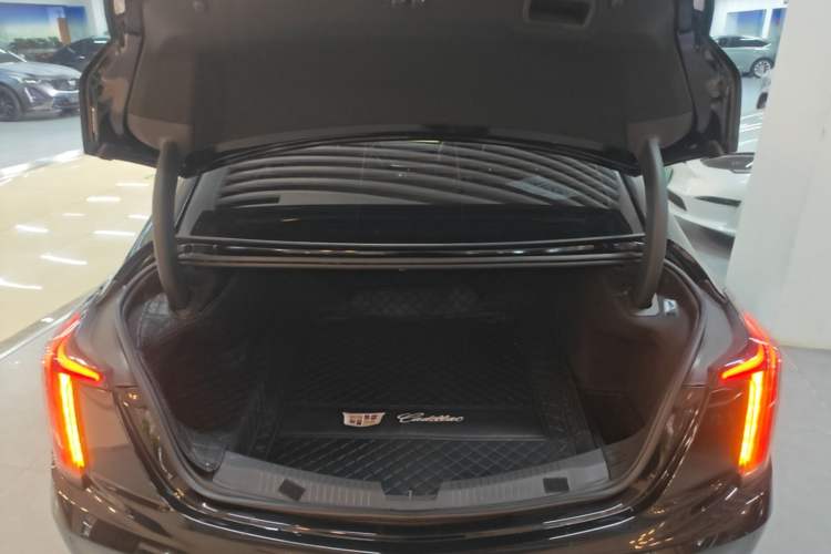 Used Cadillac CT5 2024 28T Prestige Edition Trunk