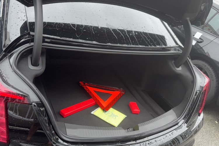 Used Cadillac CT5 2024 28T Luxury Pro Trim Trunk
