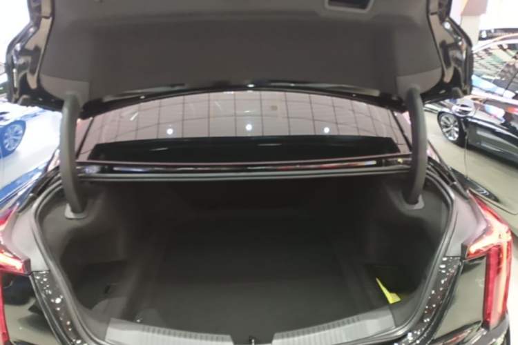 Used Cadillac CT5 2024 28T Luxury Pro Trim Trunk