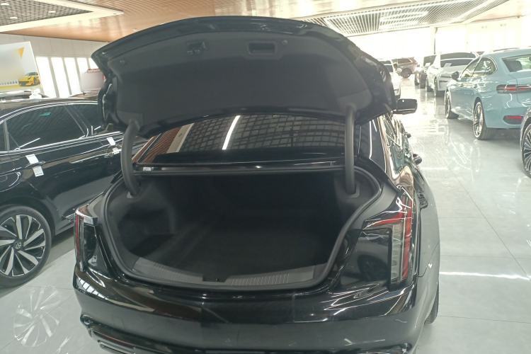 Used Cadillac CT5 2024 28T Prestige Edition Trunk