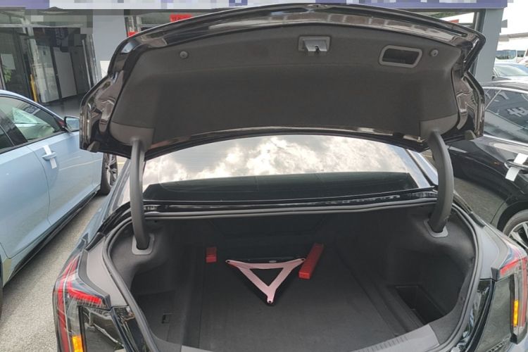 Used Cadillac CT5 2024 28T Prestige Edition Trunk