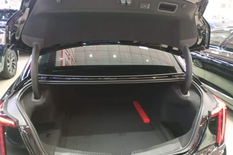 Used Cadillac CT5 2024 28T Luxury Pro Trim Trunk