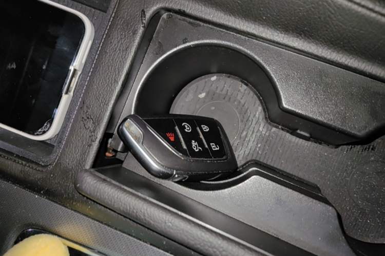 Used Cadillac CT5 2024 28T Luxury Pro Trim Vehicle Key