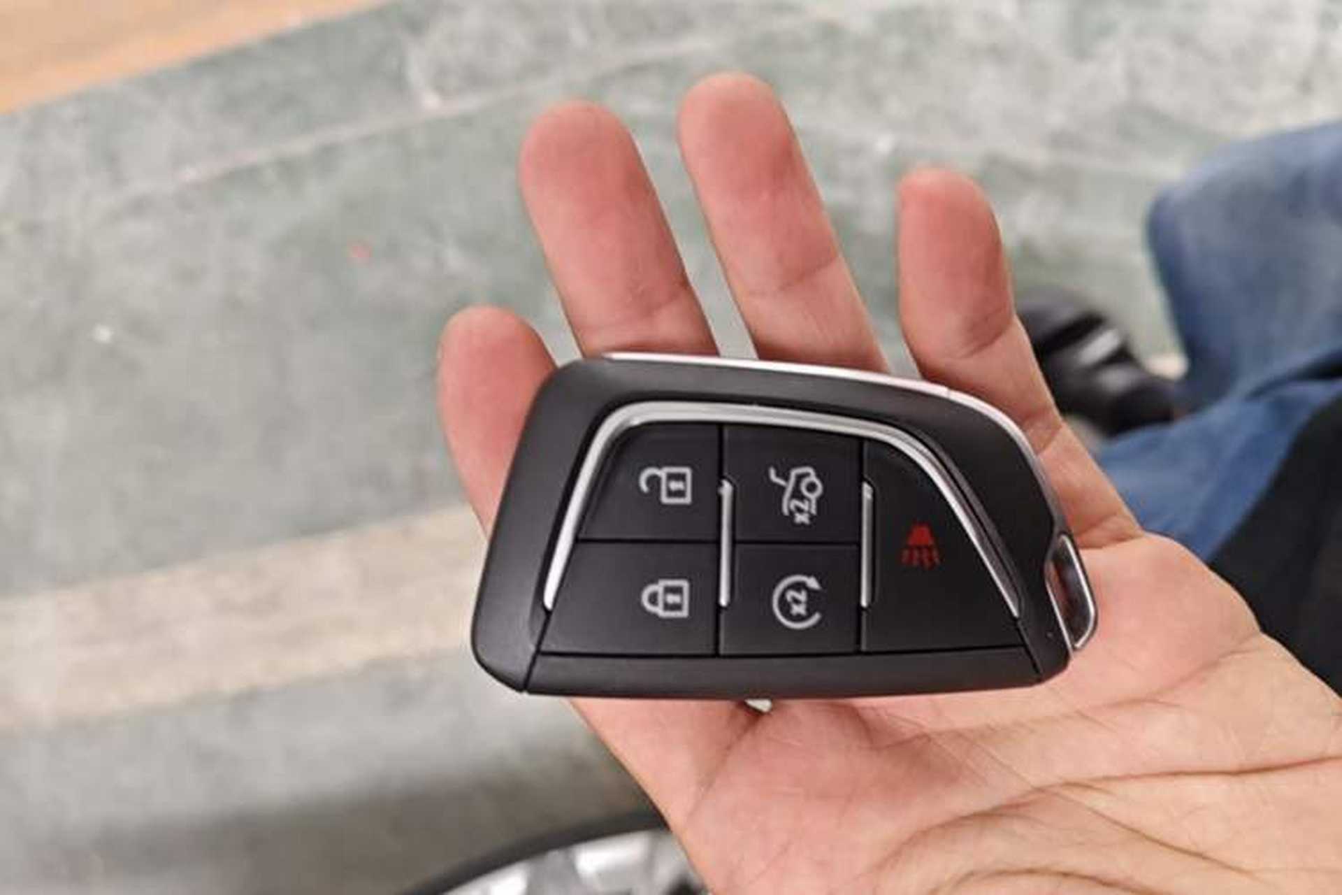 Used Cadillac CT5 2024 28T Luxury Pro Trim Vehicle Key