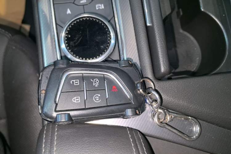 Used Cadillac CT5 2024 28T Luxury Pro Trim Vehicle Key