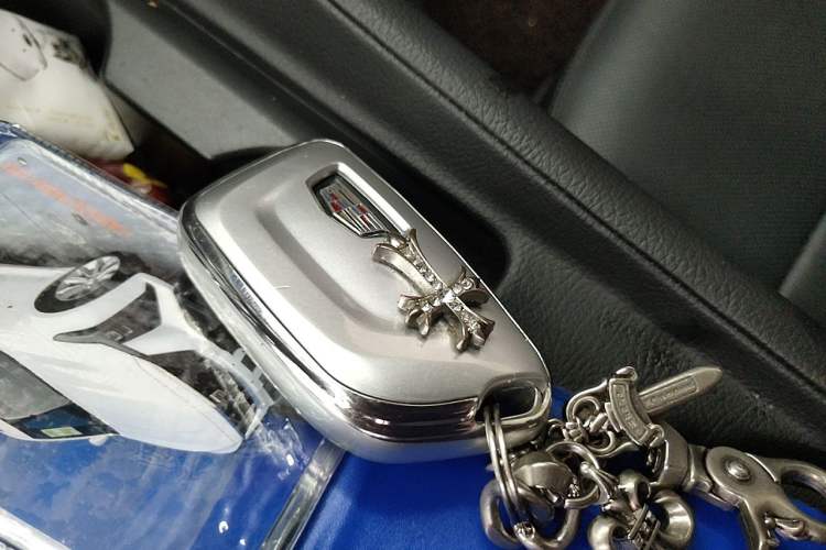 Used Cadillac CT5 2024 28T Luxury Pro Trim Vehicle Key