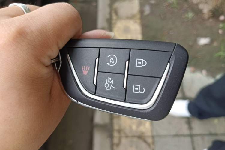 Used Cadillac CT5 2024 28T Luxury Pro Trim Vehicle Key