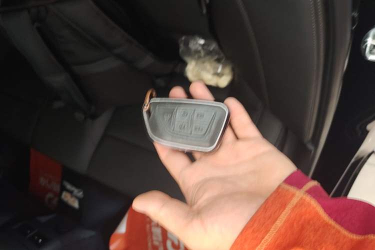 Used Cadillac CT5 2024 28T Luxury Pro Trim Vehicle Key