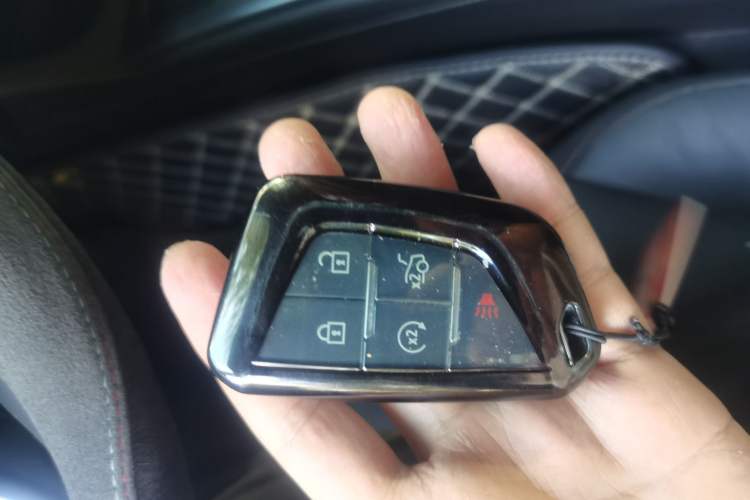 Used Cadillac CT5 2024 28T Luxury Pro Trim Vehicle Key