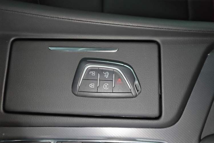 Used Cadillac CT5 2024 28T Prestige Edition Vehicle Key