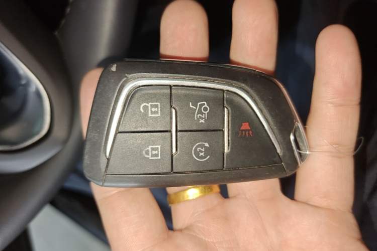 Used Cadillac CT5 2024 28T Luxury Version Vehicle Key