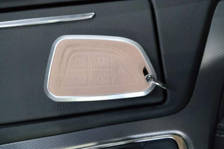 Used Cadillac CT5 2024 28T Luxury Pro Trim Vehicle Key