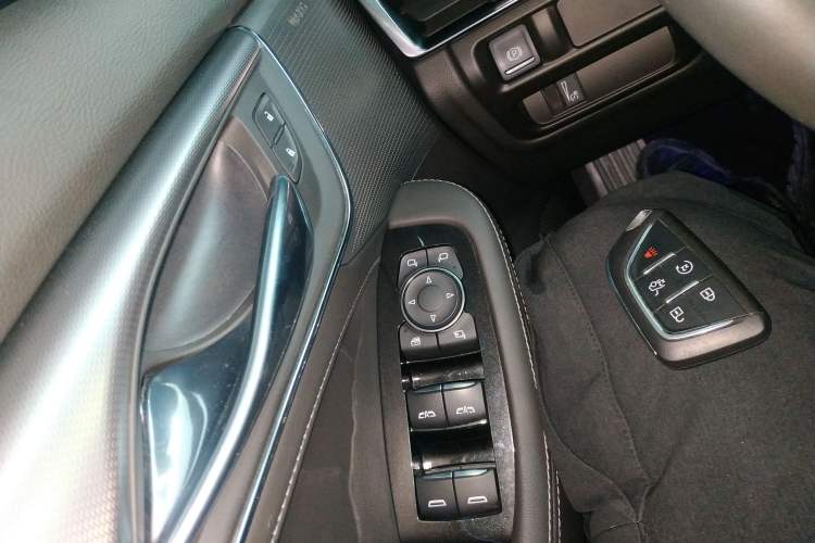 Used Cadillac CT5 2024 28T Luxury Pro Trim Vehicle Key
