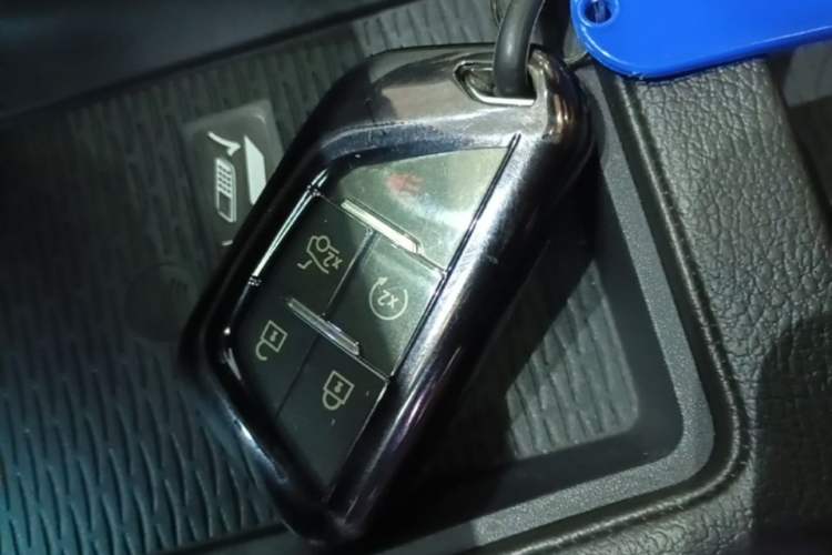 Used Cadillac CT5 2024 28T Luxury Pro Trim Vehicle Key