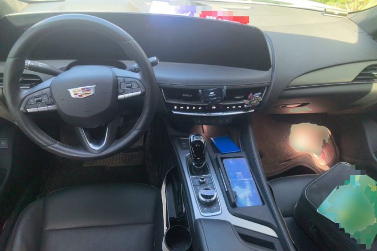 Used Cadillac CT5 2024 28T Luxury Pro Trim Center Console