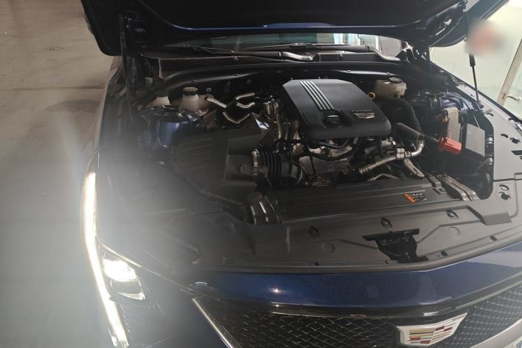 Used Cadillac CT5 2024 28T Prestige Edition Engine Bay Right