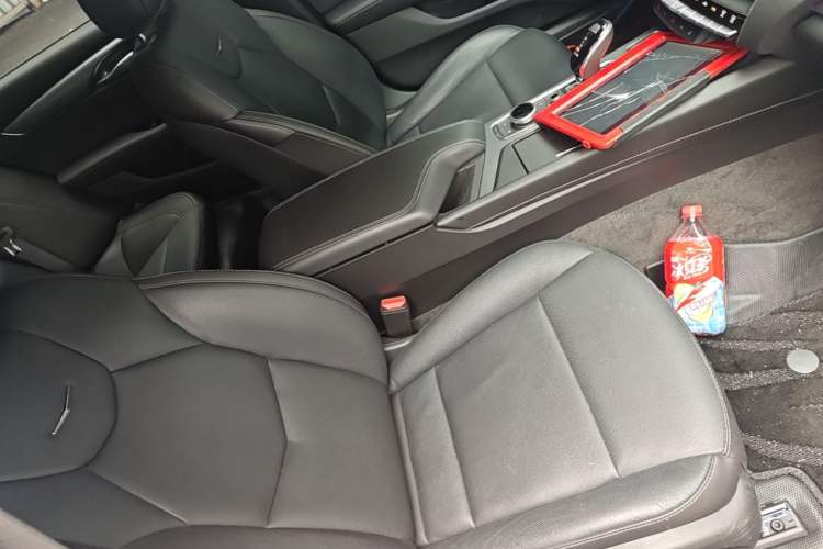 Used Cadillac CT5 2024 28T Luxury Pro Trim Right Front Seat