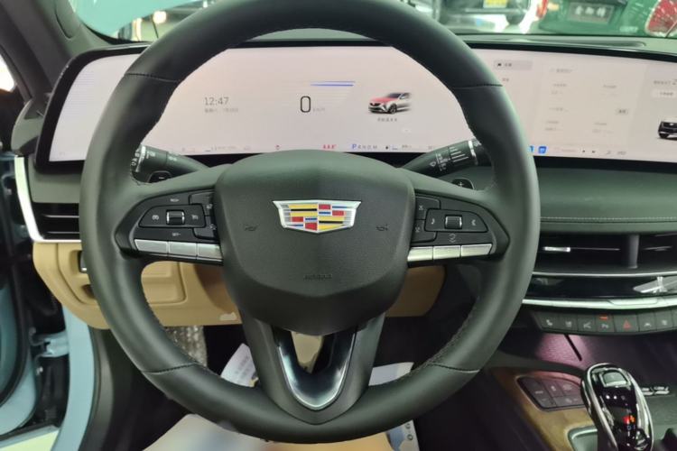 Used Cadillac CT5 2024 28T Prestige Edition Steering Wheel