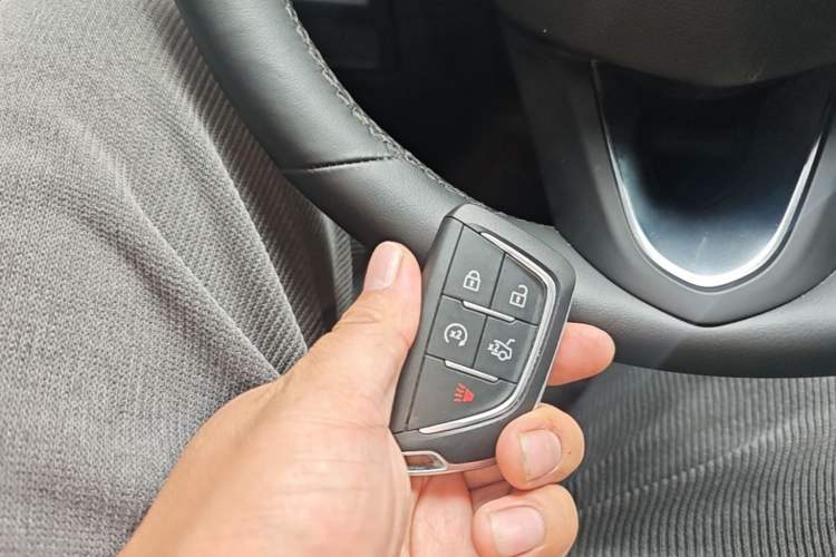 Used Cadillac CT5 2024 28T Luxury Pro Trim Vehicle Key