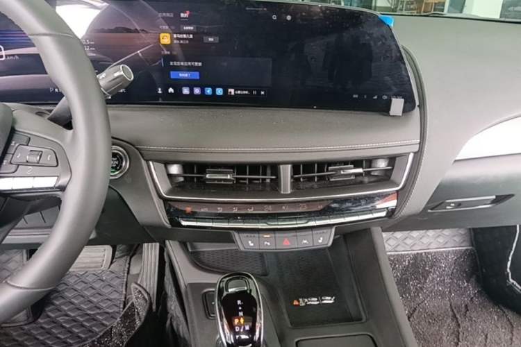 Used Cadillac CT5 2024 28T Luxury Pro Trim Audio And AC Panel