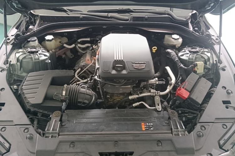 Used Cadillac CT5 2024 28T Luxury Pro Trim Engine Bay