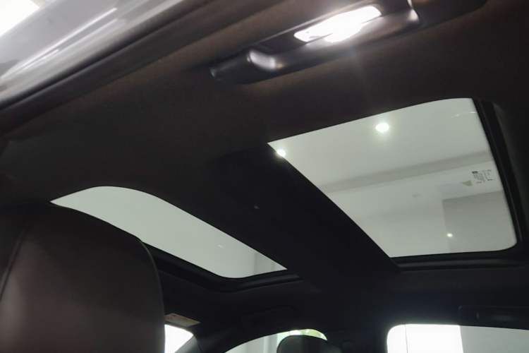 Used Cadillac CT5 2024 28T Luxury Pro Trim Headliner