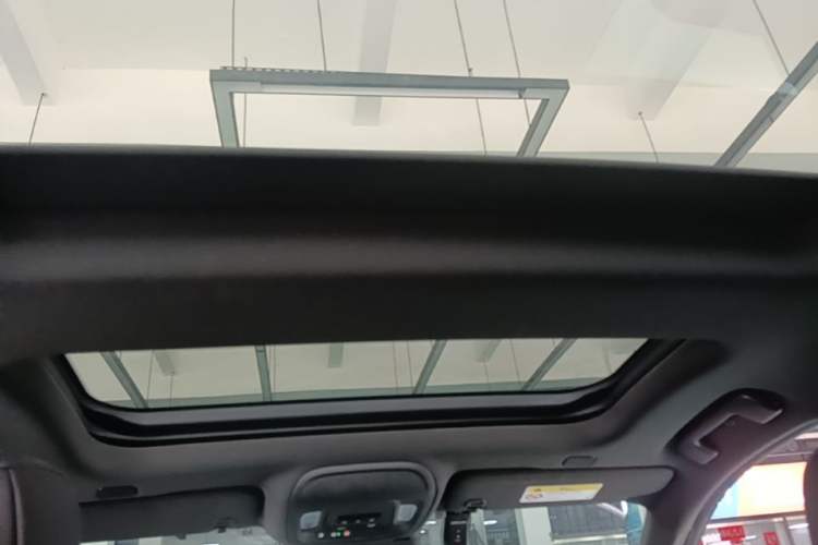 Used Cadillac CT5 2024 28T Luxury Pro Trim Headliner
