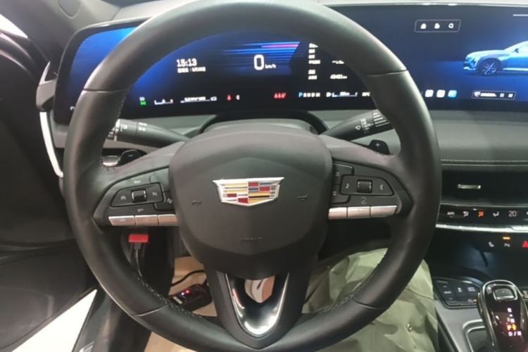 Used Cadillac CT5 2024 28T Luxury Pro Trim Steering Wheel